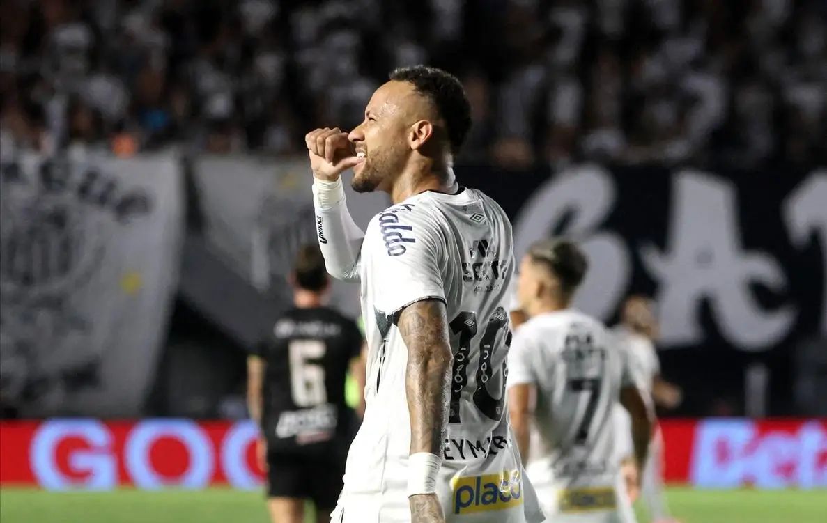  内马尔重要时刻出色发挥，DWG带队取胜！