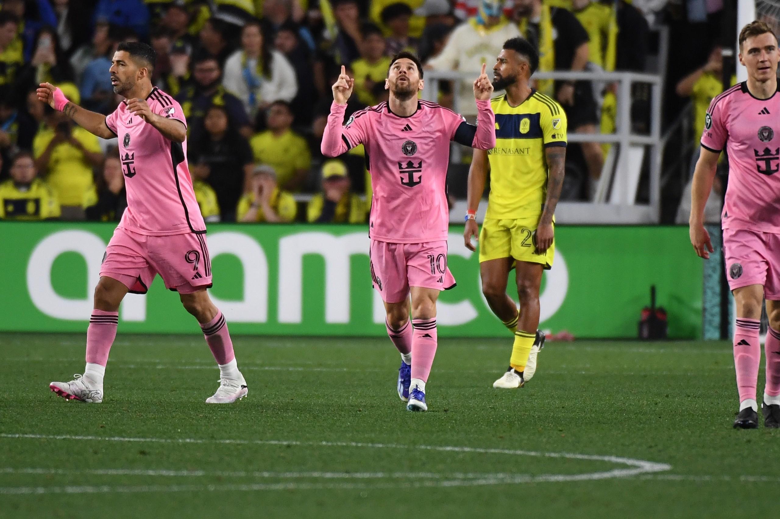 梅西迎来七赛季出色发挥,皇家马德里观众热烈欢呼!的简单介绍 梅西迎来七赛季出色发挥,皇家马德里观众热烈欢呼!的简单介绍