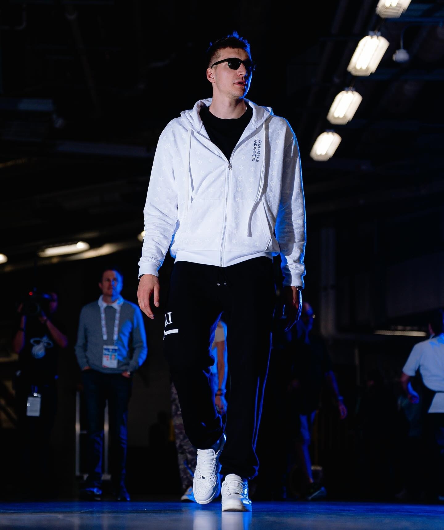  洛杉矶快船最新消息 