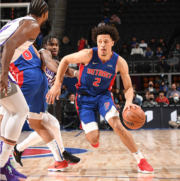 底特律活塞内部会议纪要流出——赛前状态回暖，英超使命明确，细节决定成败(底特律自由示威好结局)