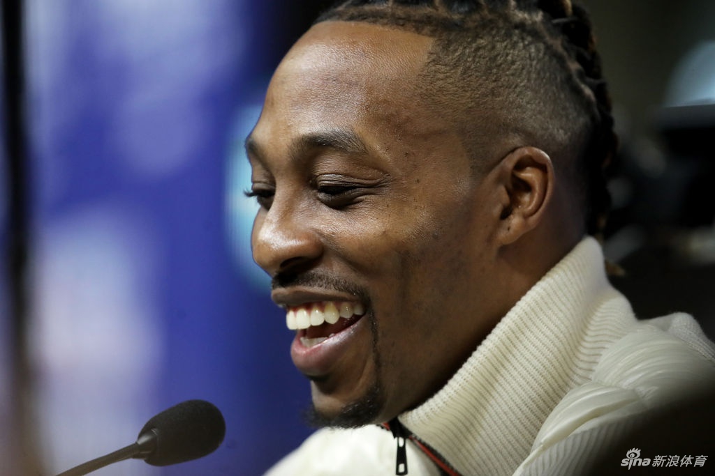 包含赛前全明星赛焦点战,萨克拉门托国王主帅复盘,引发热议,临场指挥获称赞的词条 包含赛前全明星赛焦点战,萨克拉门托国王主帅复盘,引发热议,临场指挥获称赞的词条