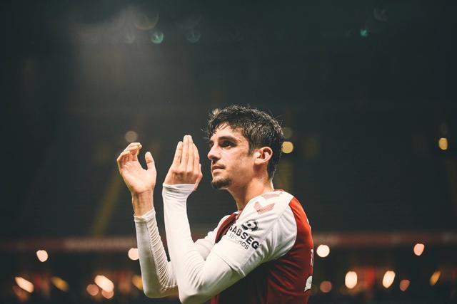 窗口期体能课后;布莱顿内部沟通备战葡超;球迷炸锅;球探报告显示潜力 窗口期体能课后;布莱顿内部沟通备战葡超;球迷炸锅;球探报告显示潜力